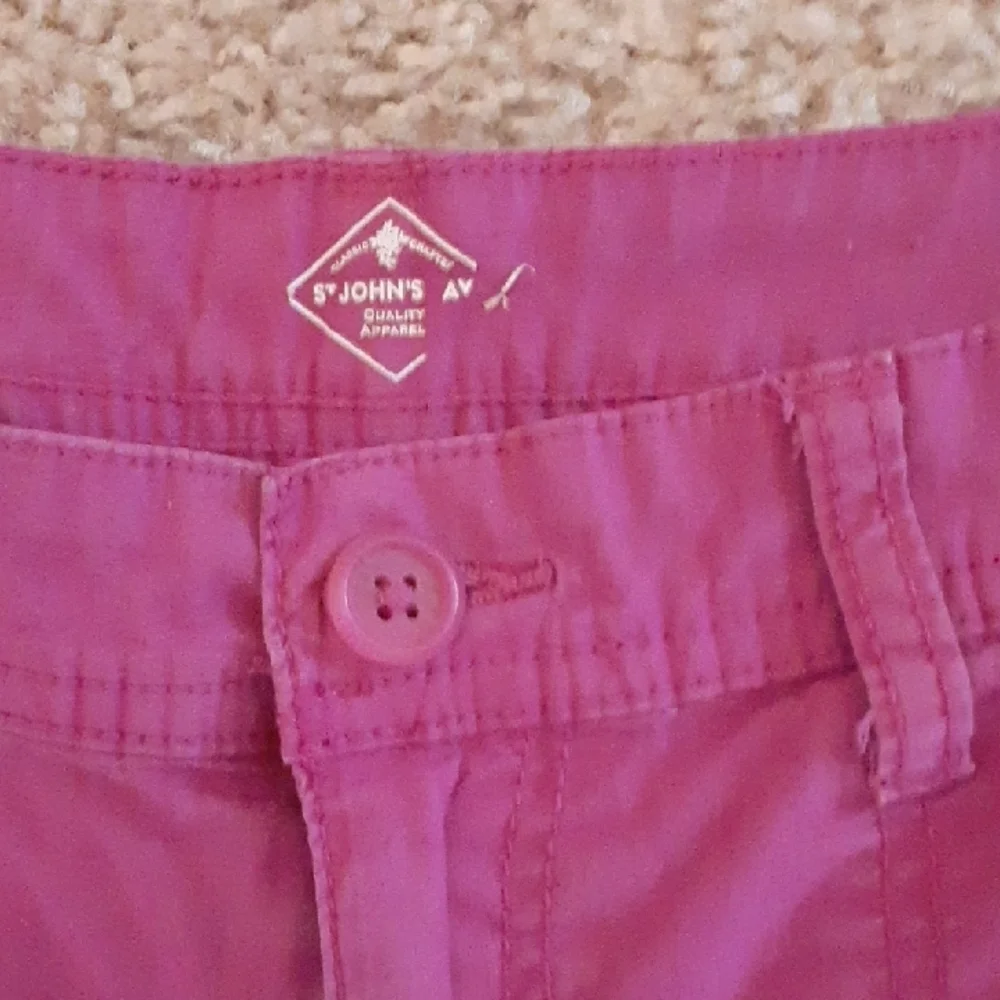 Women’s Magenta Utility Shorts